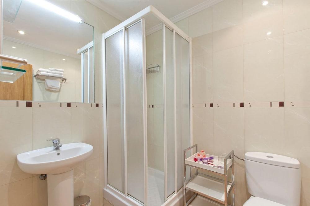 Hostal Luz - Madrid — Fotoğraflar 2